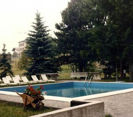 Hotel Due Pini Базельга-ди-Пине Экстерьер фото